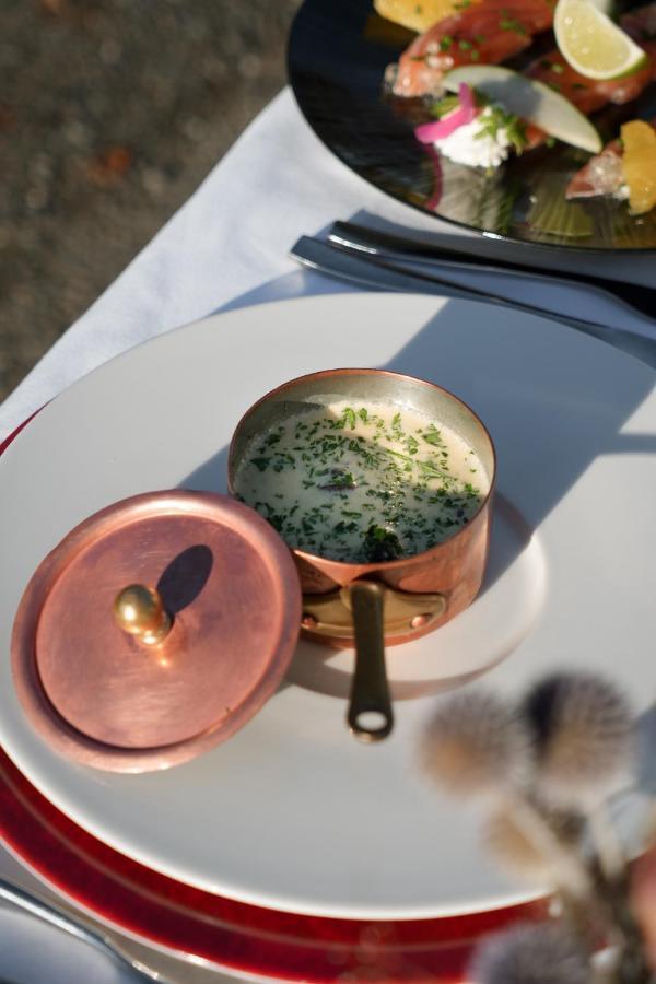 Hotel Restaurant Les Coquelicots, The Originals Relais Saint-Pardoux-l'Ortigier Ngoại thất bức ảnh