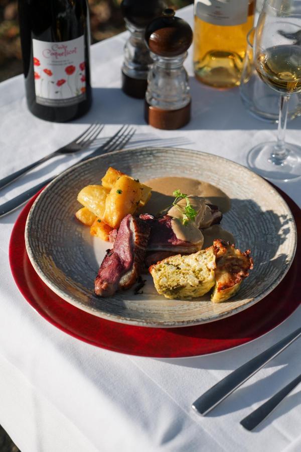 Hotel Restaurant Les Coquelicots, The Originals Relais Saint-Pardoux-l'Ortigier Ngoại thất bức ảnh