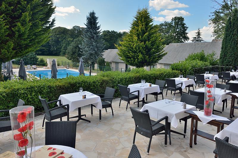 Hotel Restaurant Les Coquelicots, The Originals Relais Saint-Pardoux-l'Ortigier Ngoại thất bức ảnh